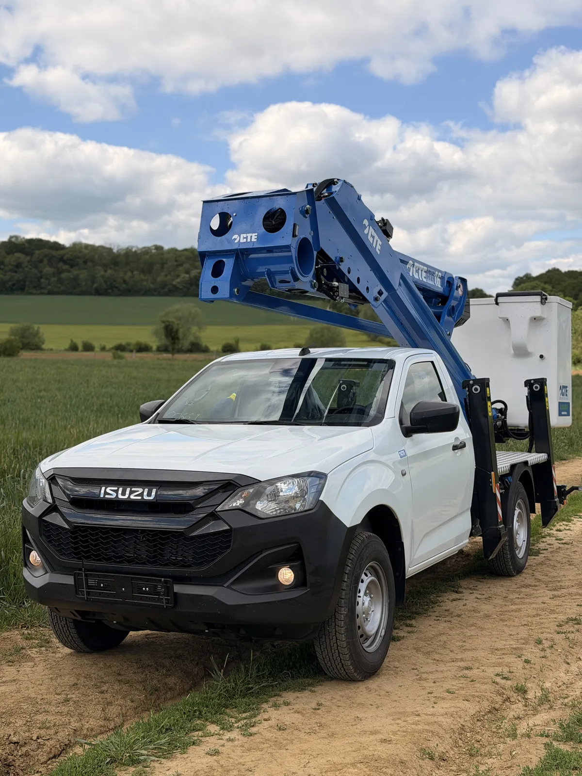 Nacelle articulée AZ 16 PICK-UP