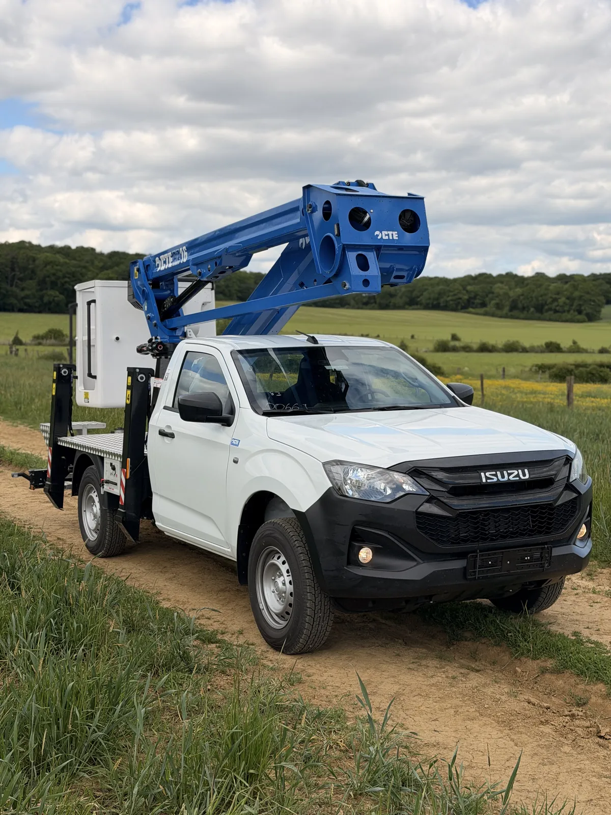 Nacelle articulée AZ 16 PICK-UP, vue 3